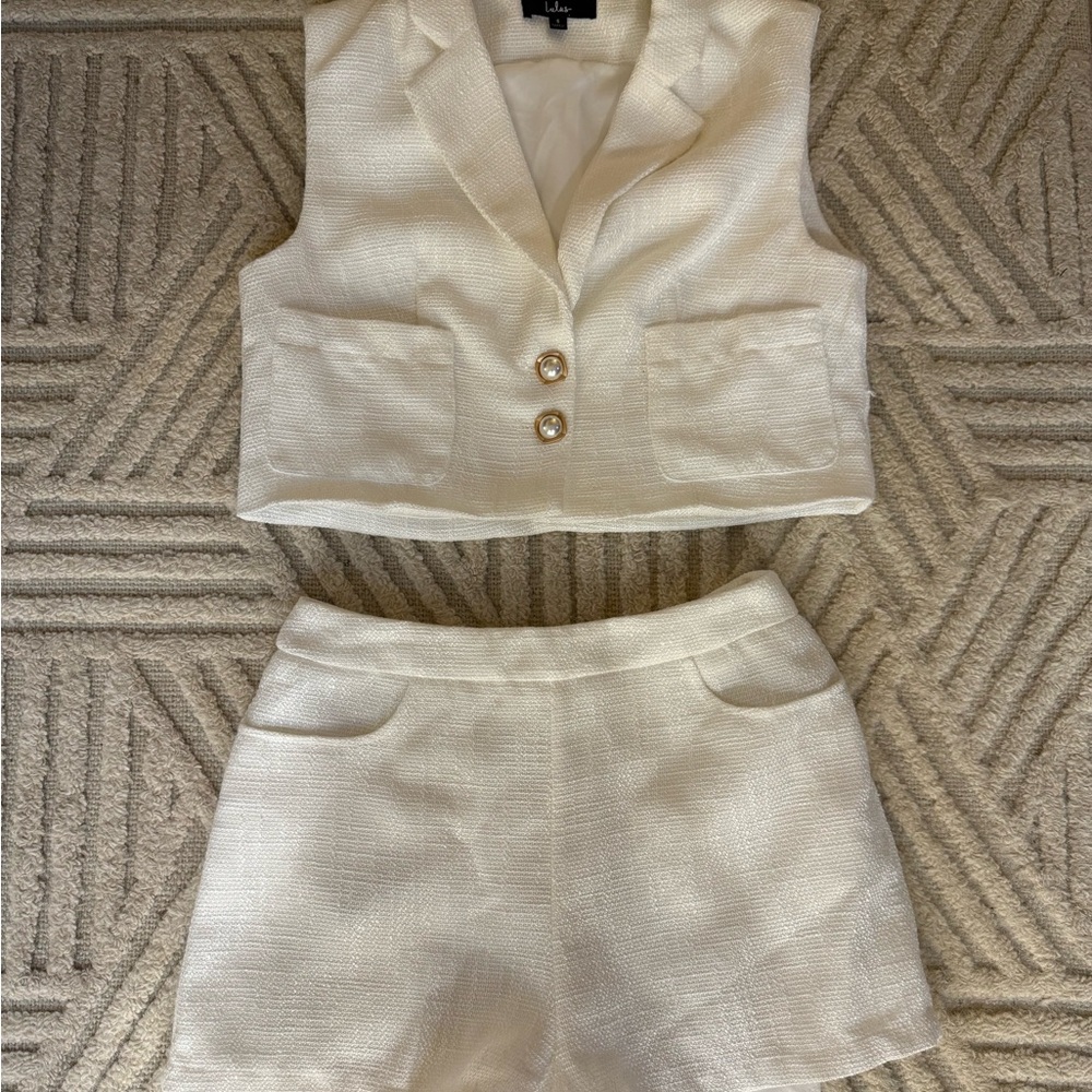 Lulus Perfect Company Ivory Tweed Sleeveless Cropped Blazer and matching shorts - Picture 3 of 3